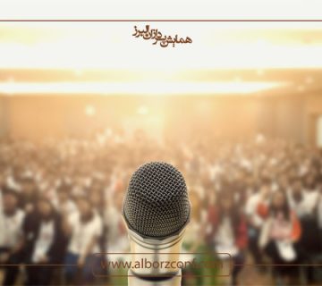 ۷ ترفند سخنرانی از زبان جو پولیتزی