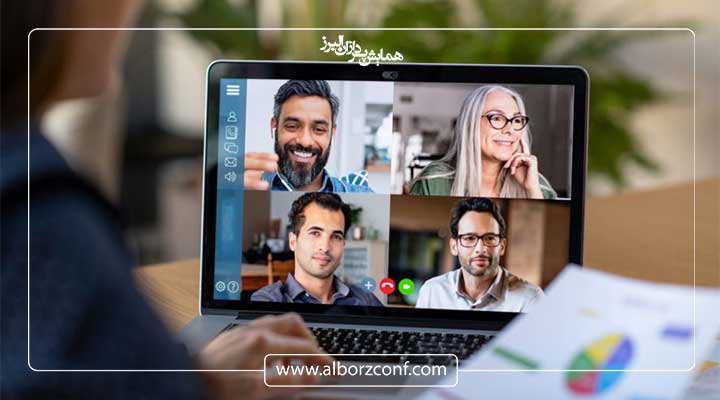 چگونه وبینار آنلاین برگزار کنیم؟